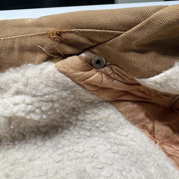 Vintage One-Of-A-Kind Carhartt Sherpa Lined Chore Jacket Men's Size Large - Picture 12 of 16